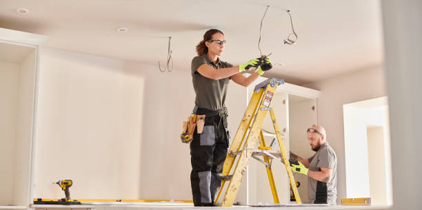 Best Outdoor Lighting Installation  in Evansville, WY